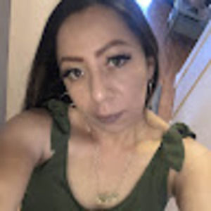 Meet your Posher, Nelyda